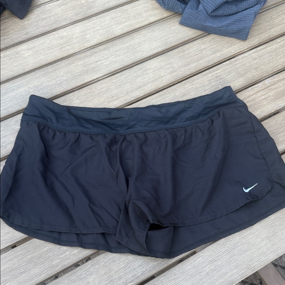 Nike Women's black  swim  Shorts
